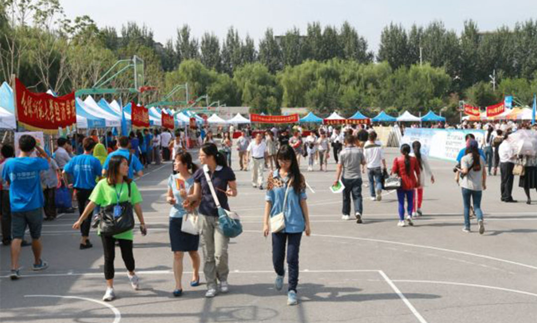 汕尾汕尾汇华学院新生招商活动策划